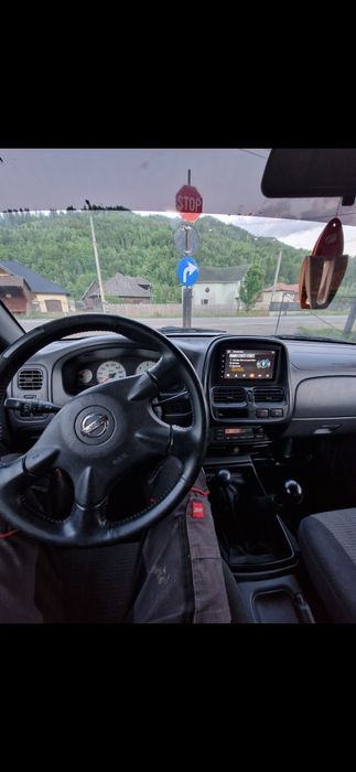 Nissan Navara D22