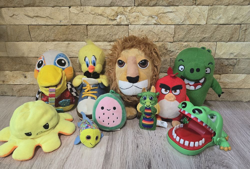 Лот от плюшени играчки