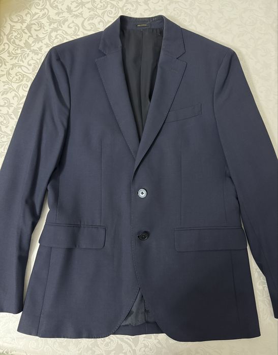 Костюм Massimo Dutti в отличном состоянии!