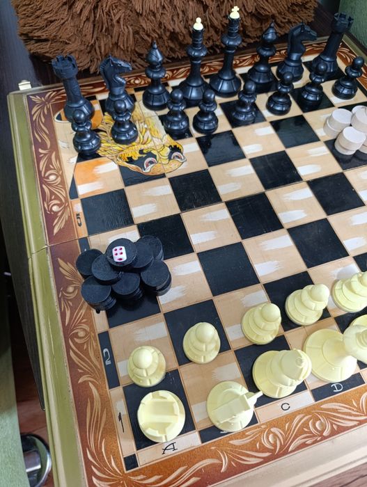 Шахматы 3 в 1 подарочные