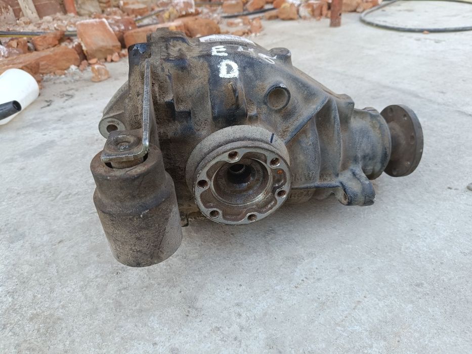 BMW БМВ e46 диференциал