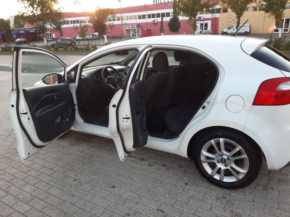 De vânzare. Kia rio