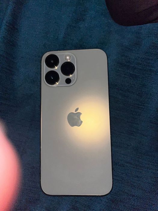 Продам айфон 14 про макс iphone