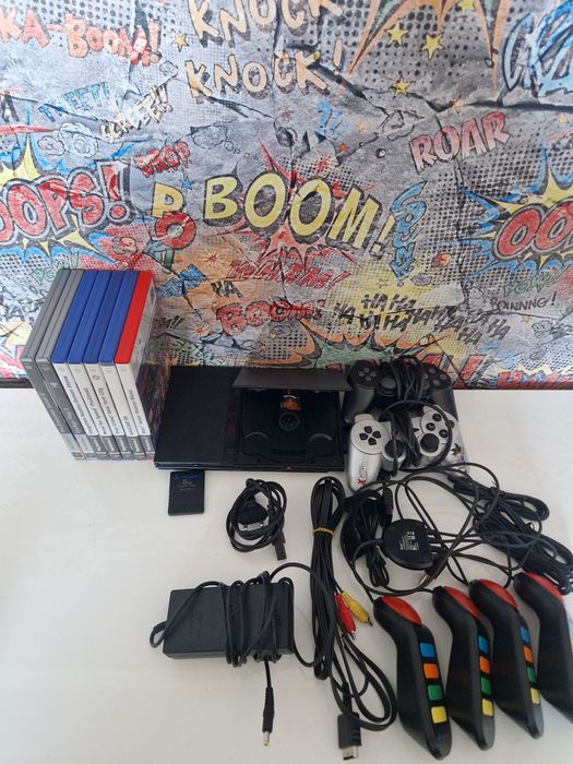 PlayStation 2 Slim – Pachet Premium cu  Set complet Buzz și Jocuri Clasice