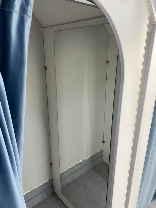 Срочно продам!! Мебель для бизнеса