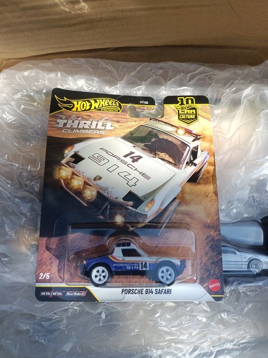 Продам hot wheels хот вилс хотвилс