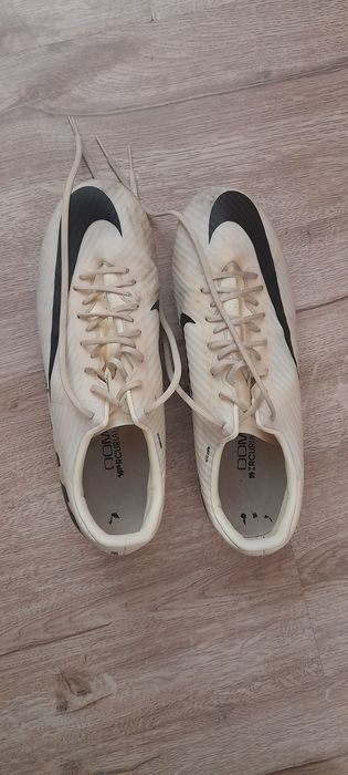 Nike Футболни обувки 44 номер