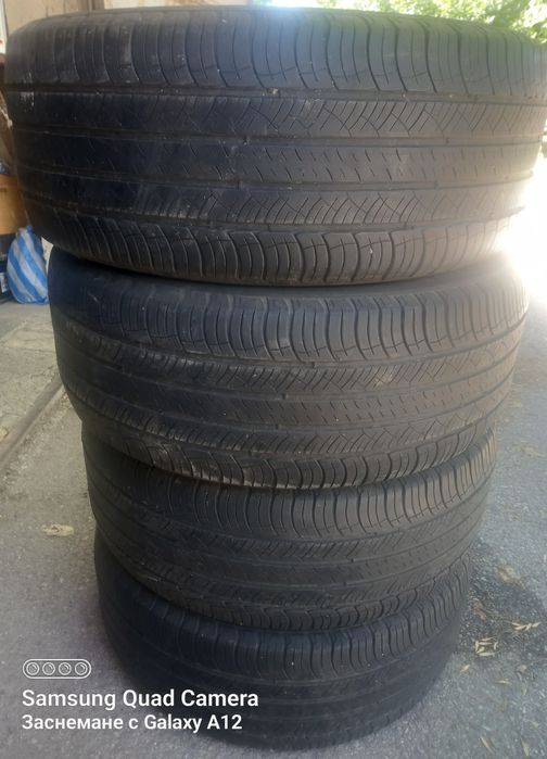 4 броя гуми 235 55 17