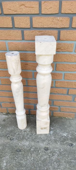 Vînd 20nstlipisori marmură