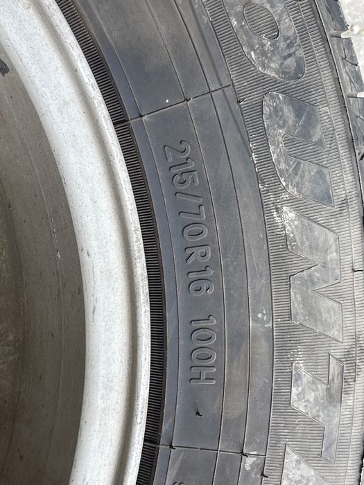 4 джанти с гуми 215 70 16 в много добро състояние