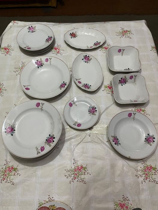 Продам Посуду набор