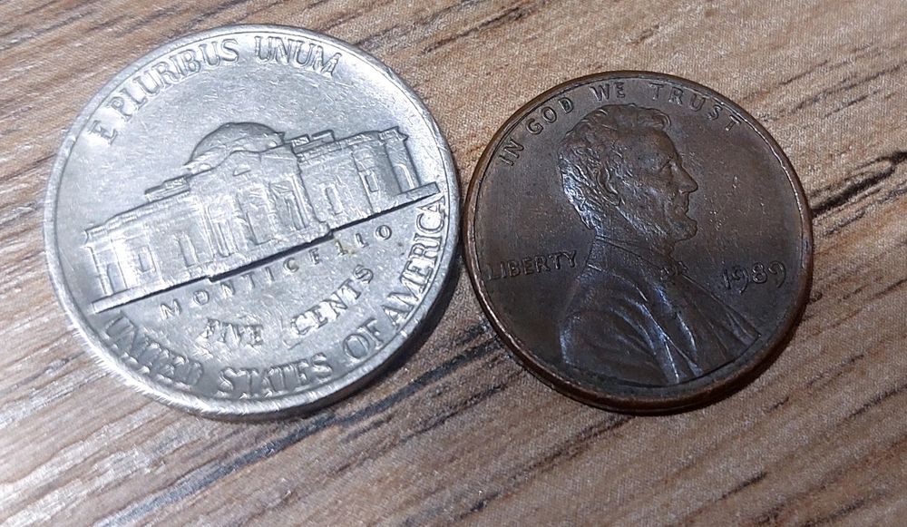 Монеты разные Срочно от 500т.