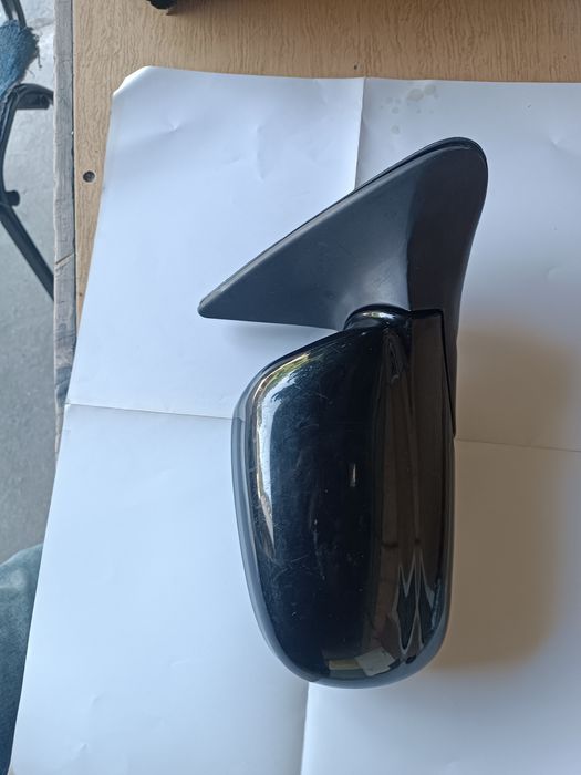 Продам боковые зеркала от нексия 1 правая сторона