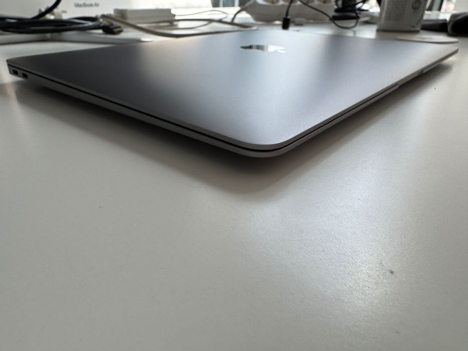 Apple Macbook Air 2020 13' M1 256GB