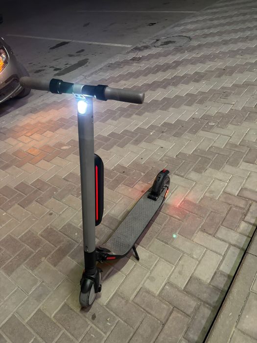 Электро самокат ninebot es4