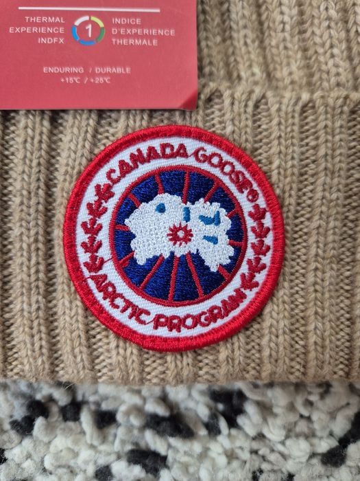 Căciulă canada goose