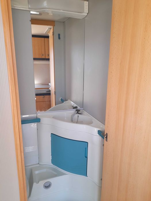 Каравана KNAUS Eifelland Holiday