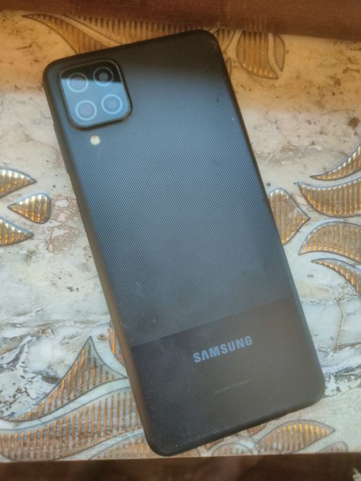 Samsung galaxy A12 64gb