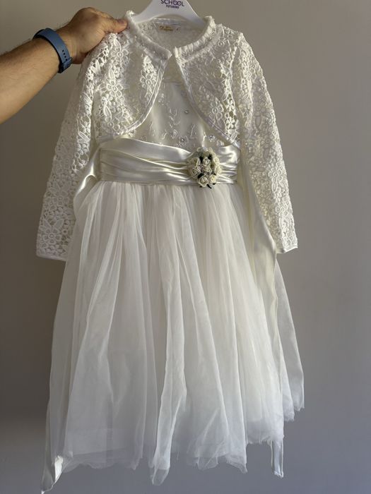 Платье нарядное