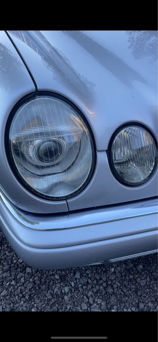 Стекла Фар Мерседес W210