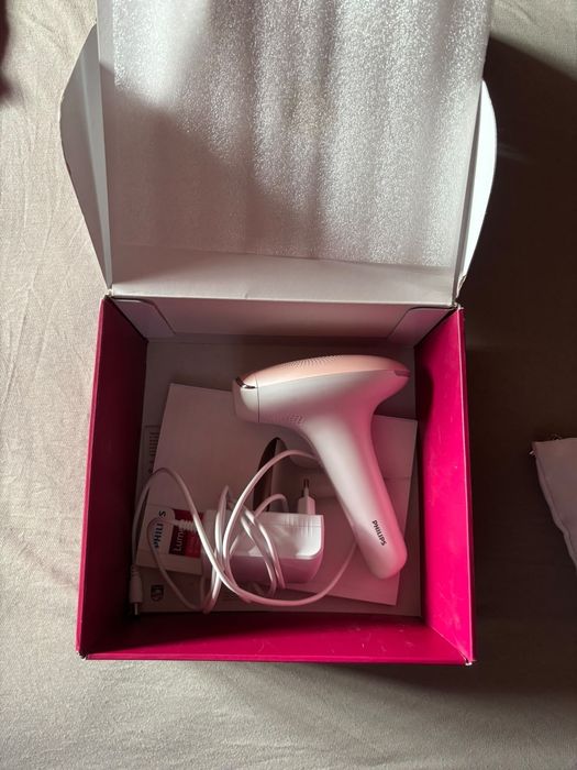 Epilator LP Philips lumea 7000