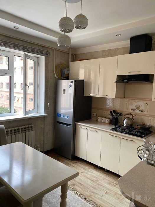 Sotiladi Olmos navostroyka. 2/3/7. 55m²