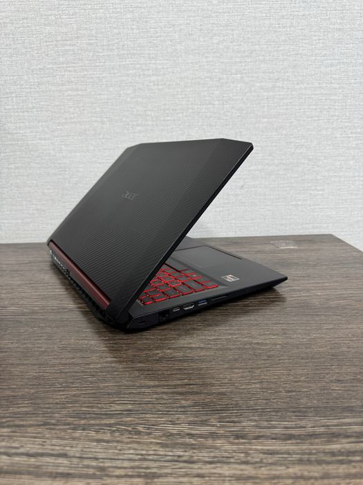 Мощный Acer Nitro-5 Ryzen-5 (Аналог intel Core i7) RX560 DDR5 Графика!