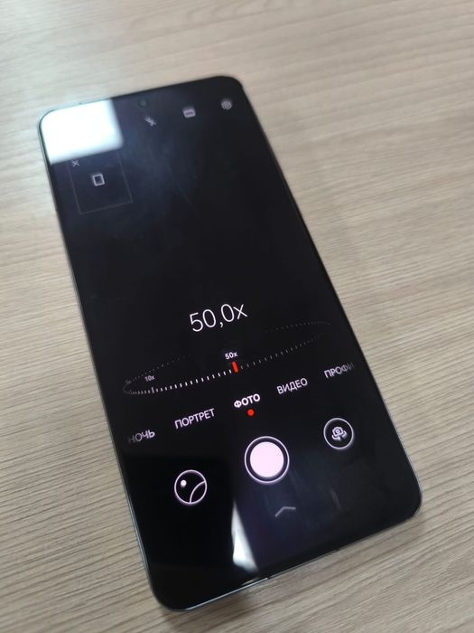 Телефон Huawei Mate 50