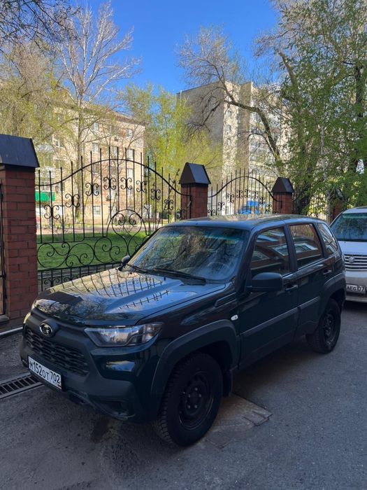 Продам ниву travel