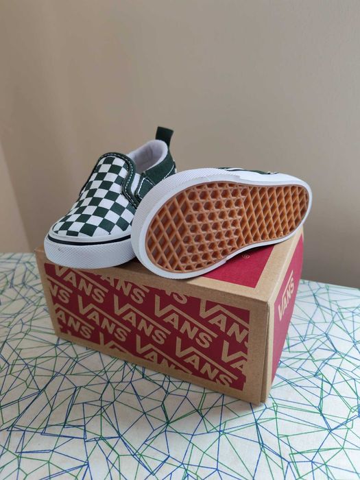 Детски обувки/гуменки(пантофи) VANS Slip On V EUR 19.0 CM 10.5
