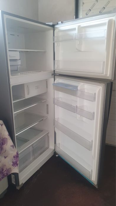 Холодильник SAMSUNG