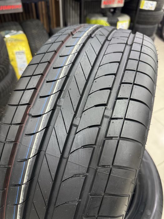 Tracker.Трекер перегон 215/55/17 Bars