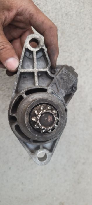 Продается стартер на гольф 5 объем 1.4 16V