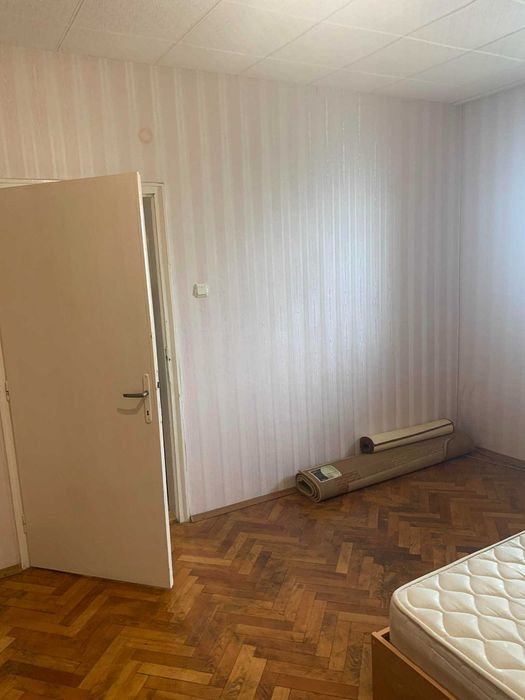 Продава се Двустаен апартамент в Търговище, Център - 67 кв.м за 1062 €/кв.м - Снимка #7