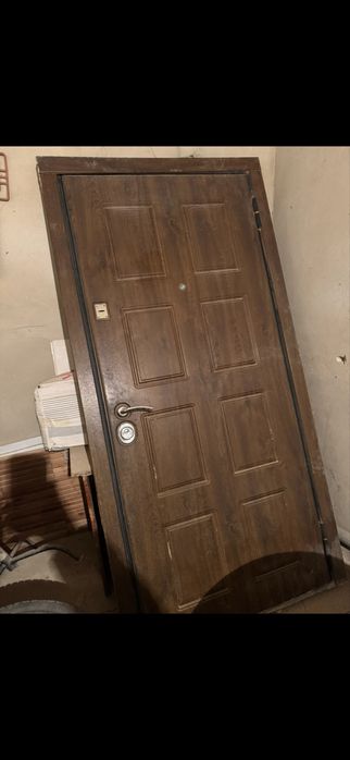 Железная дверь б/у