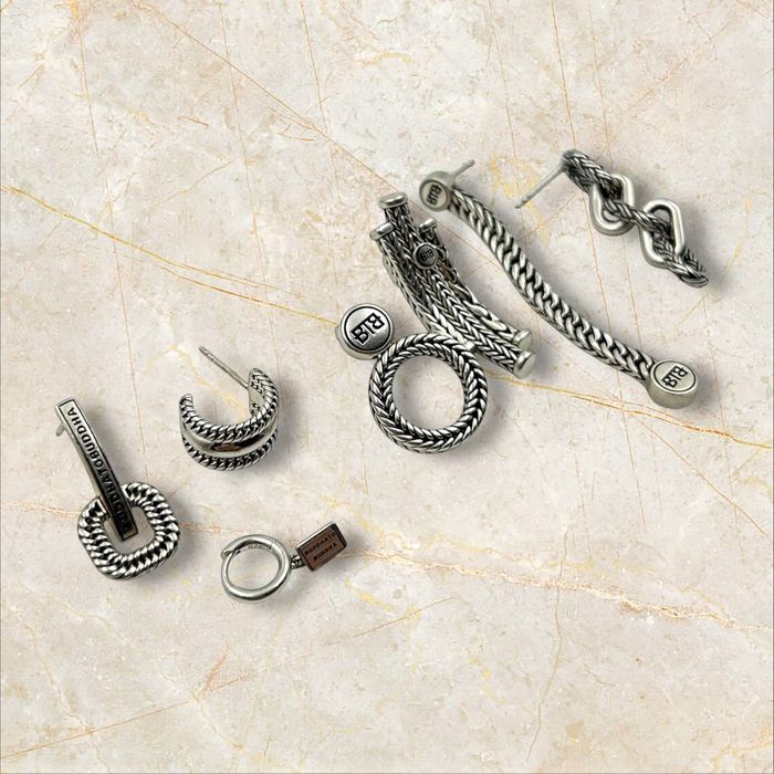 Buddha to Buddha еденични бройки обеци