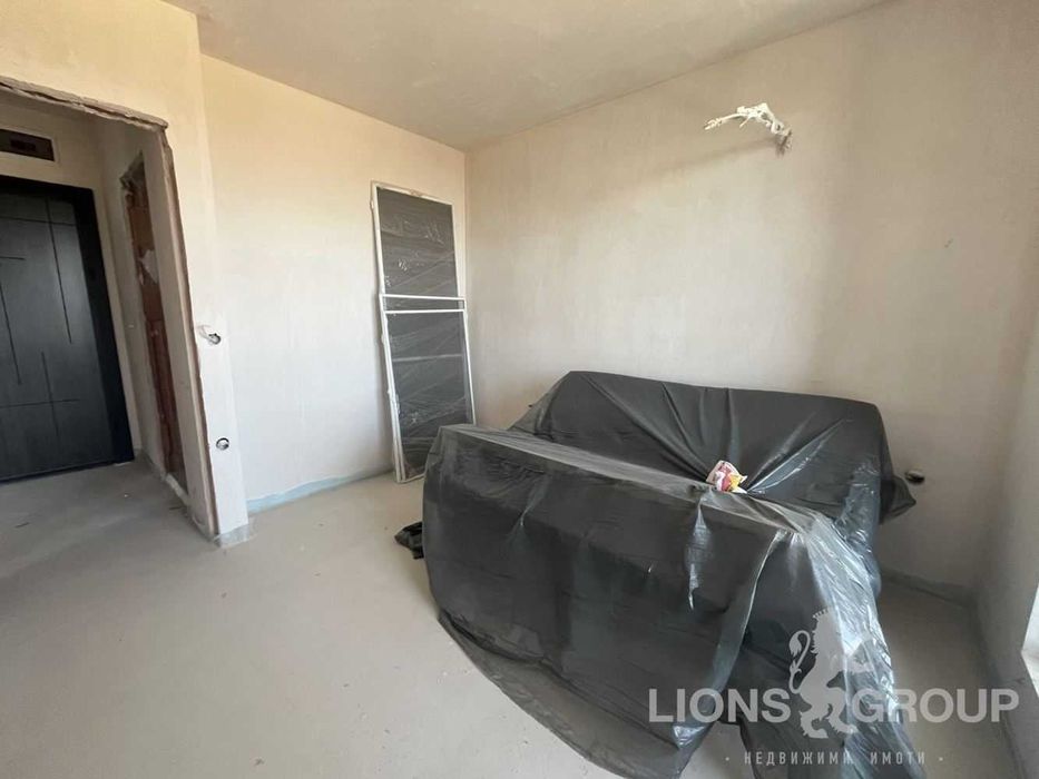 Продава се Двустаен апартамент в Варна, Възраждане 3 - 61 кв.м за 1968 €/кв.м - Снимка #6