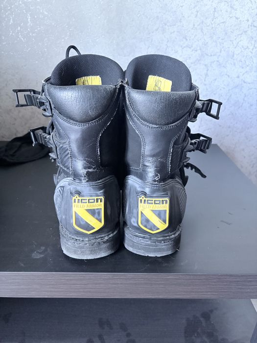 Продам icon field armor boots