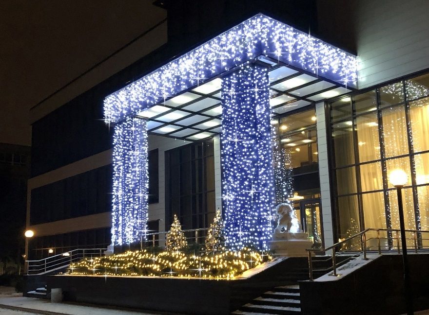 Успейте подарить близким атмосферу настоящего праздника.