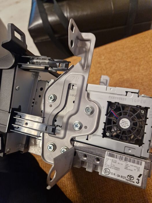 Оригинална мултимедия-радио РАВ 4