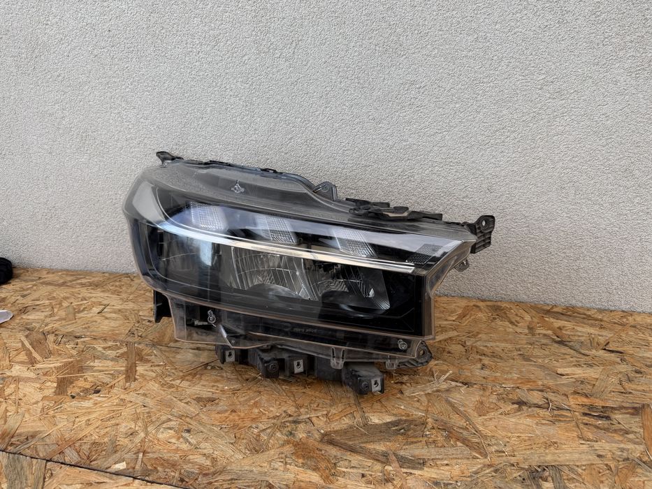 Far dreapta Suzuki SX4 S Cross 2021+ Full LED Original Europa