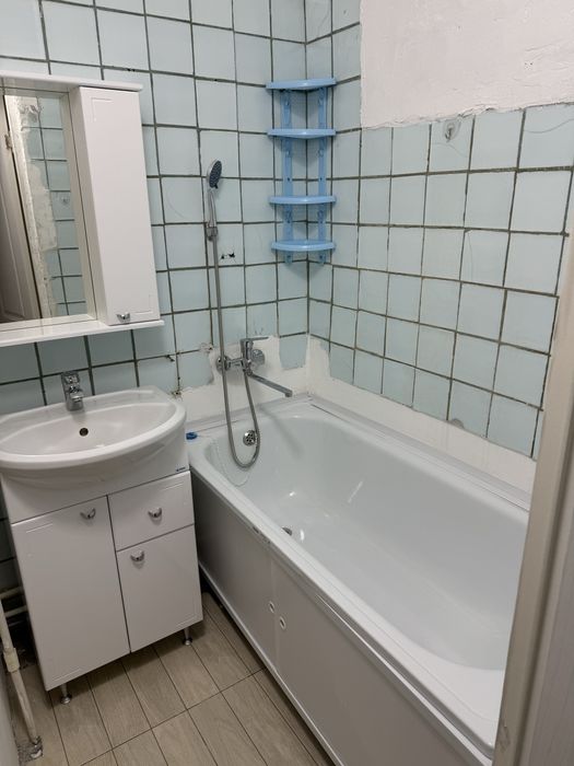 Квартира 3 комнатная Абай