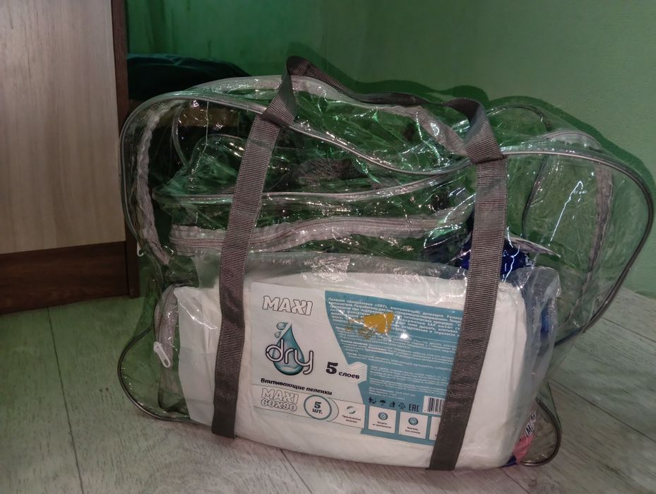 Продам в роддом сумки