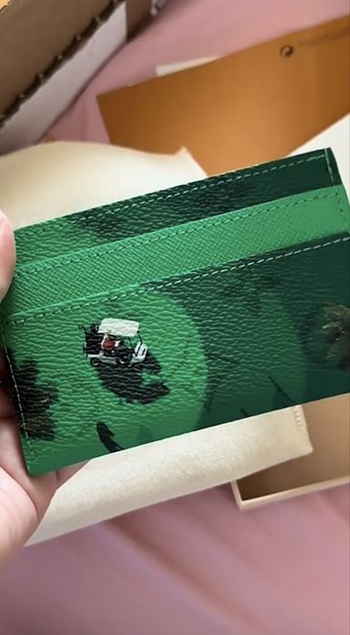 Louis Vuitton cardholder / LV портомоне/кардхолдър