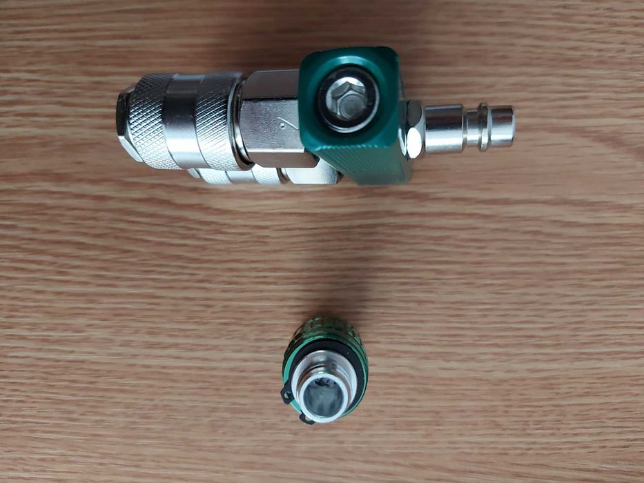 Distribuitor de aer comprimat  cu 2 cai