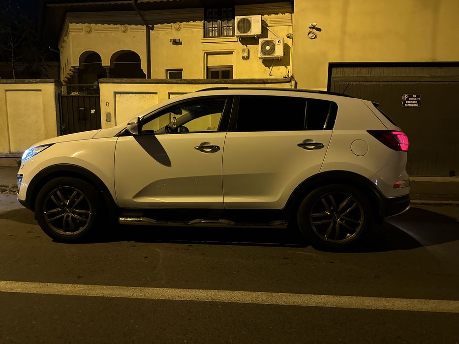 KIA Sportage 2011 — imagine 3