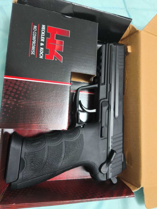 Pistol Airsoft hk45