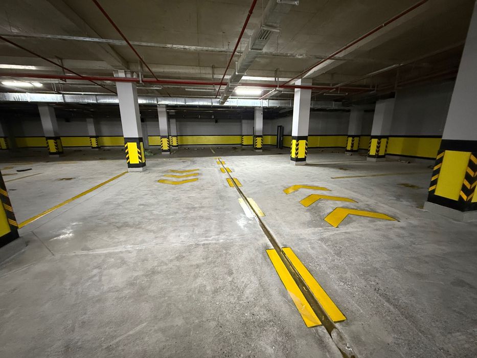 Дорожная разметка стоянки , парковки и другие Yul chiziq stoanka