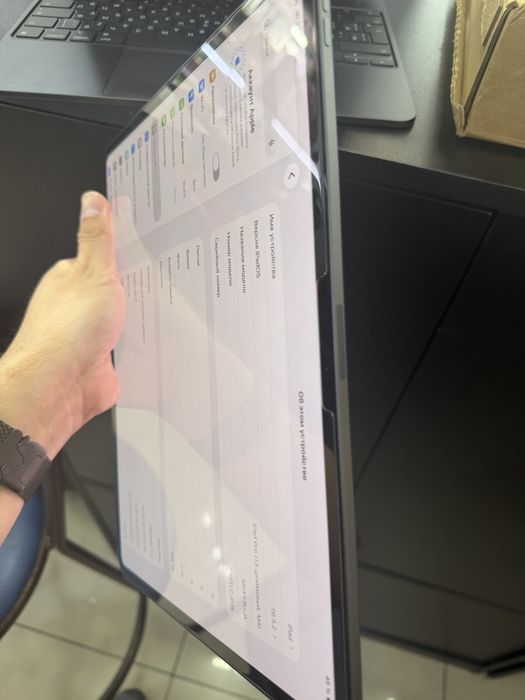 Apple Ipad 13 pro 2TB M4