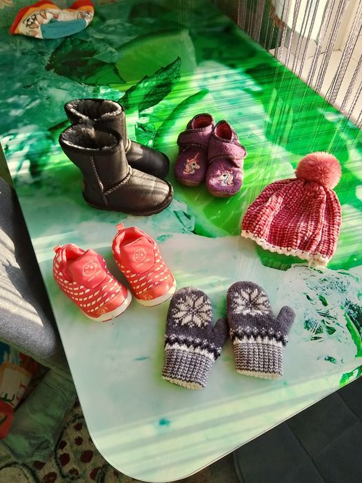 Продам вещи по 300тг